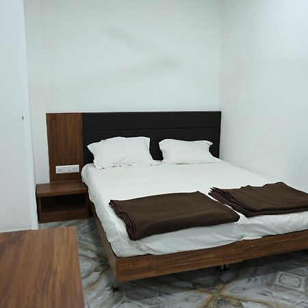 Hotel Aaram Kalupur Ahmedabad Exterior photo