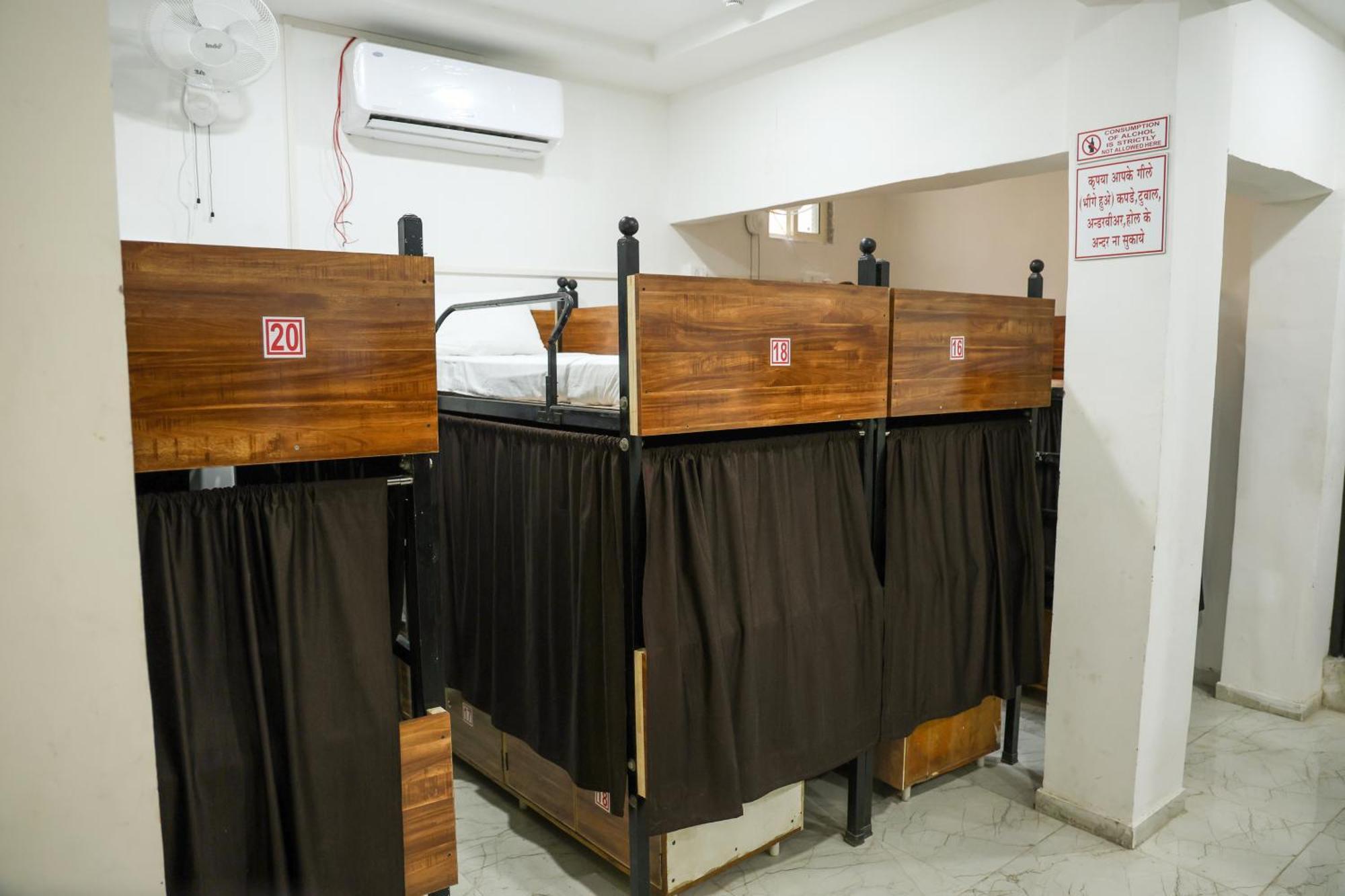 Hotel Aaram Kalupur Ahmedabad Exterior photo