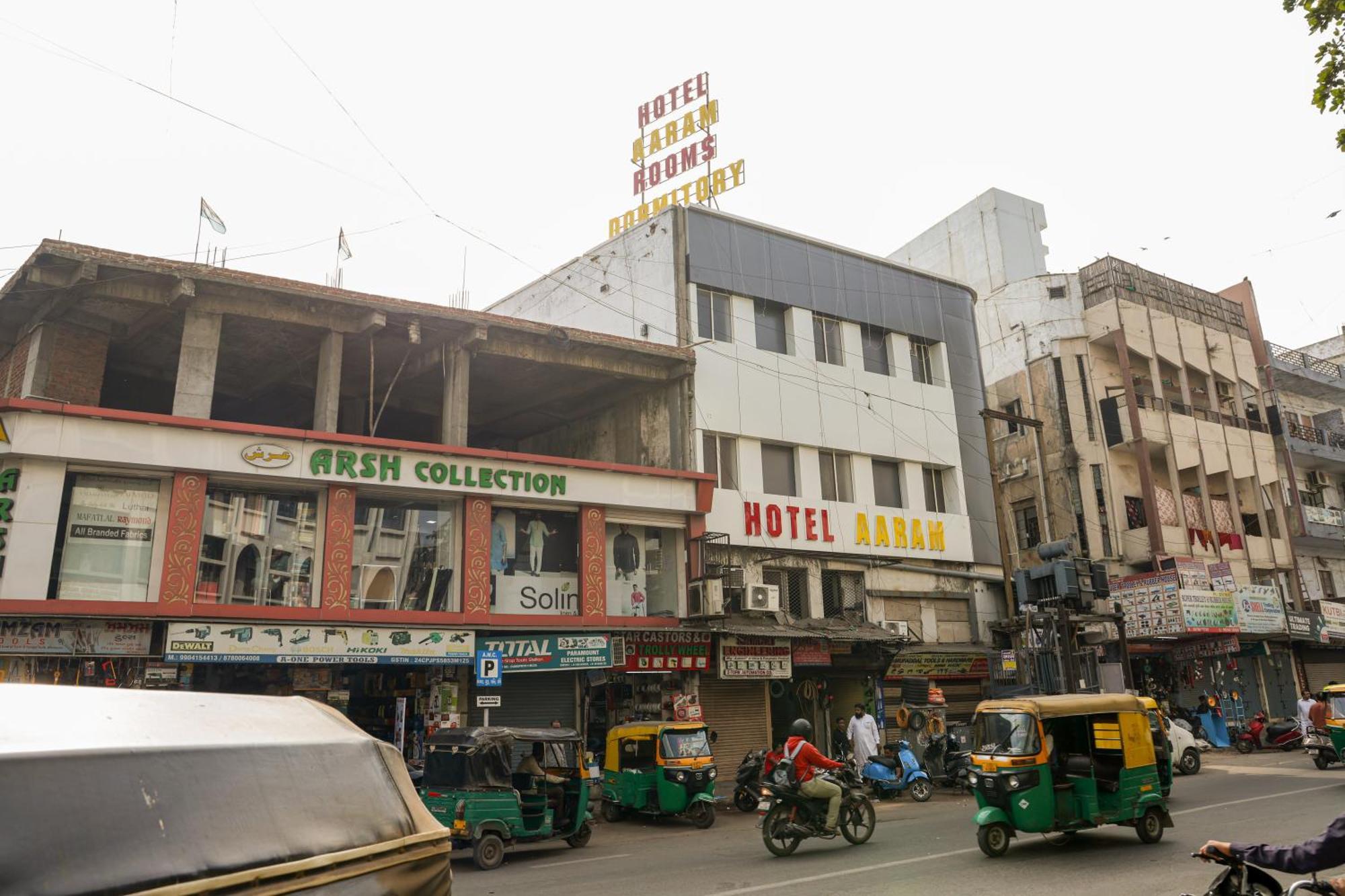 Hotel Aaram Kalupur Ahmedabad Exterior photo