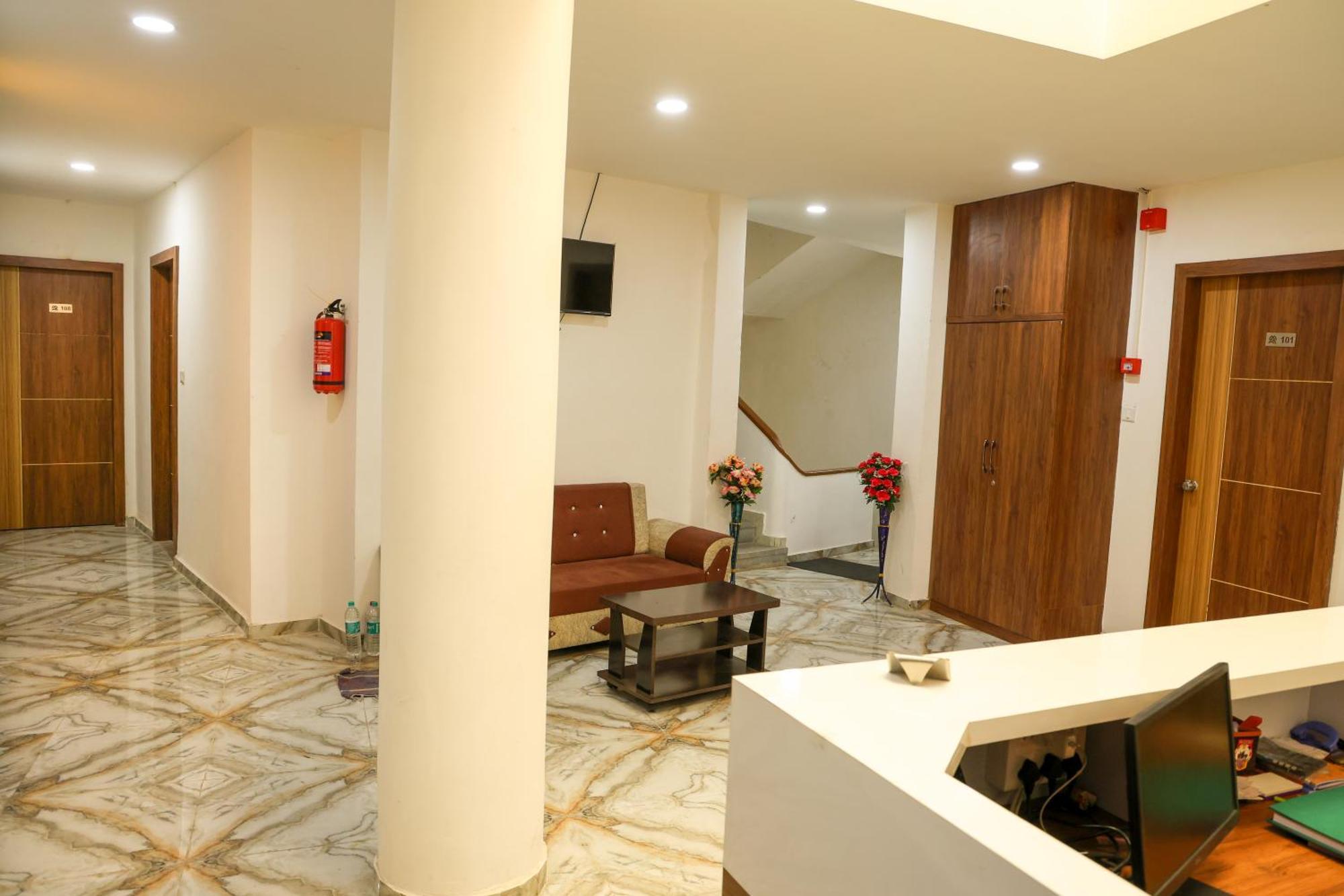 Hotel Aaram Kalupur Ahmedabad Exterior photo