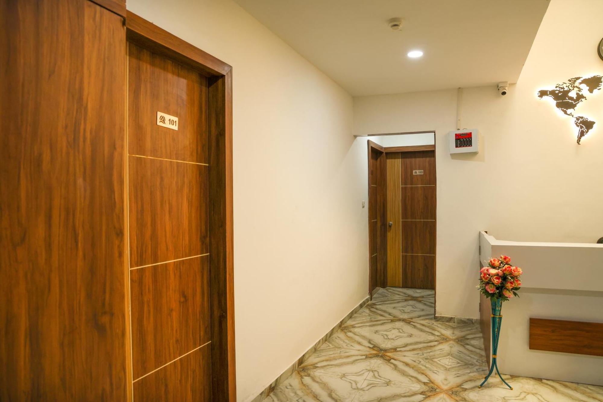 Hotel Aaram Kalupur Ahmedabad Exterior photo